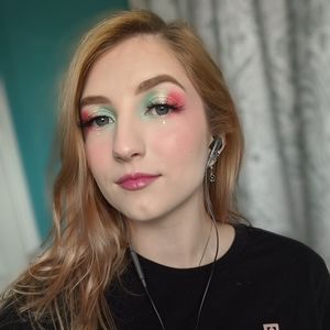 Meet your Posher, NoÃ«lle